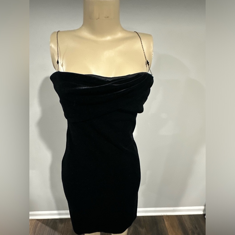 Dress Size 6 Women Black Velvet Velour Body Con Beaded Strap laundry